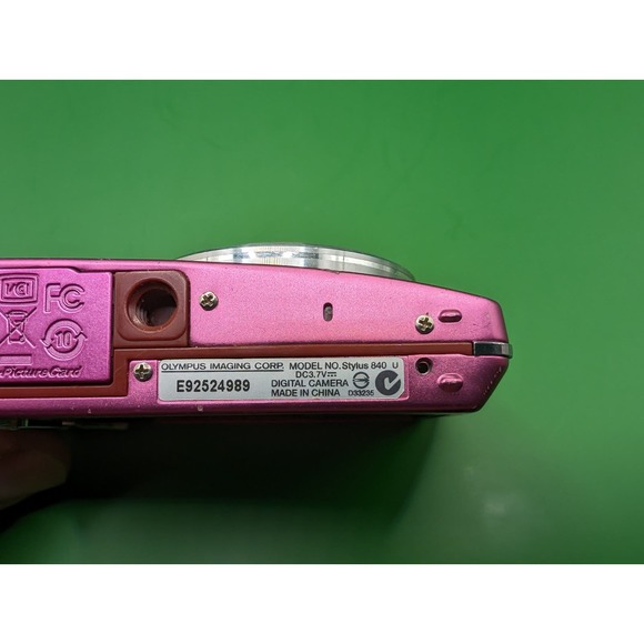 COPY - Olympus STYLUS 840 Pink Digital Zoom Camera 8 Megapixel For Parts - Picture 6 of 8